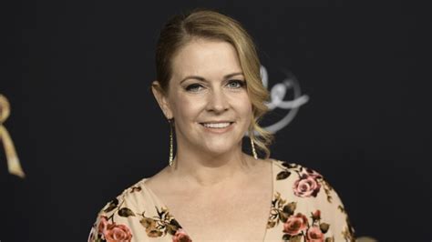 melissa joan hart desnuda|Melissa Joan Hart reflects on her nude photo scandal, calls new ...